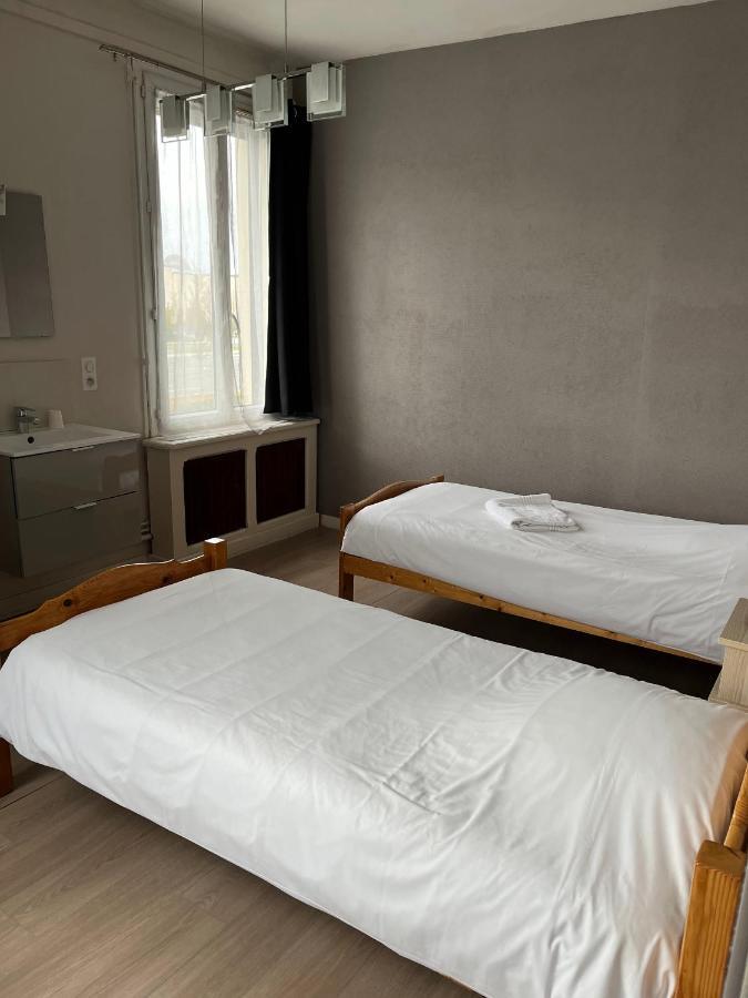 Aux Bons Amis Reims Exterior foto